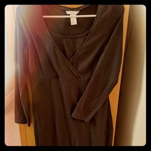 Knee length breastfeeding dress